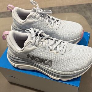 Hoka Women's Gray and Pink Athletic Shoes